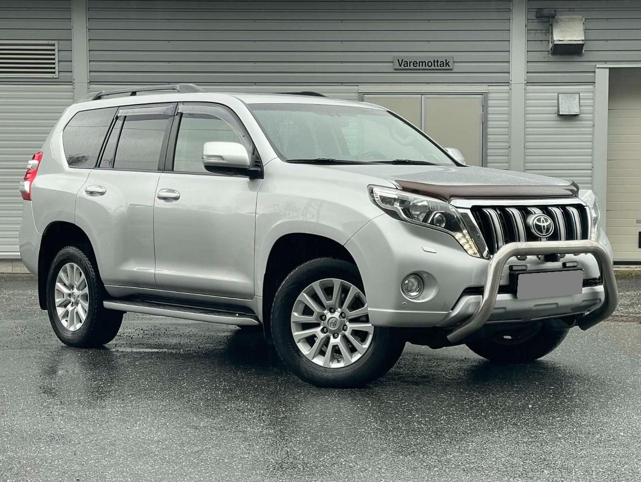 Land Cruiser 2.8 D-4D 177HK 4X4/ AUT/ KAMERA UTILITAIRE
