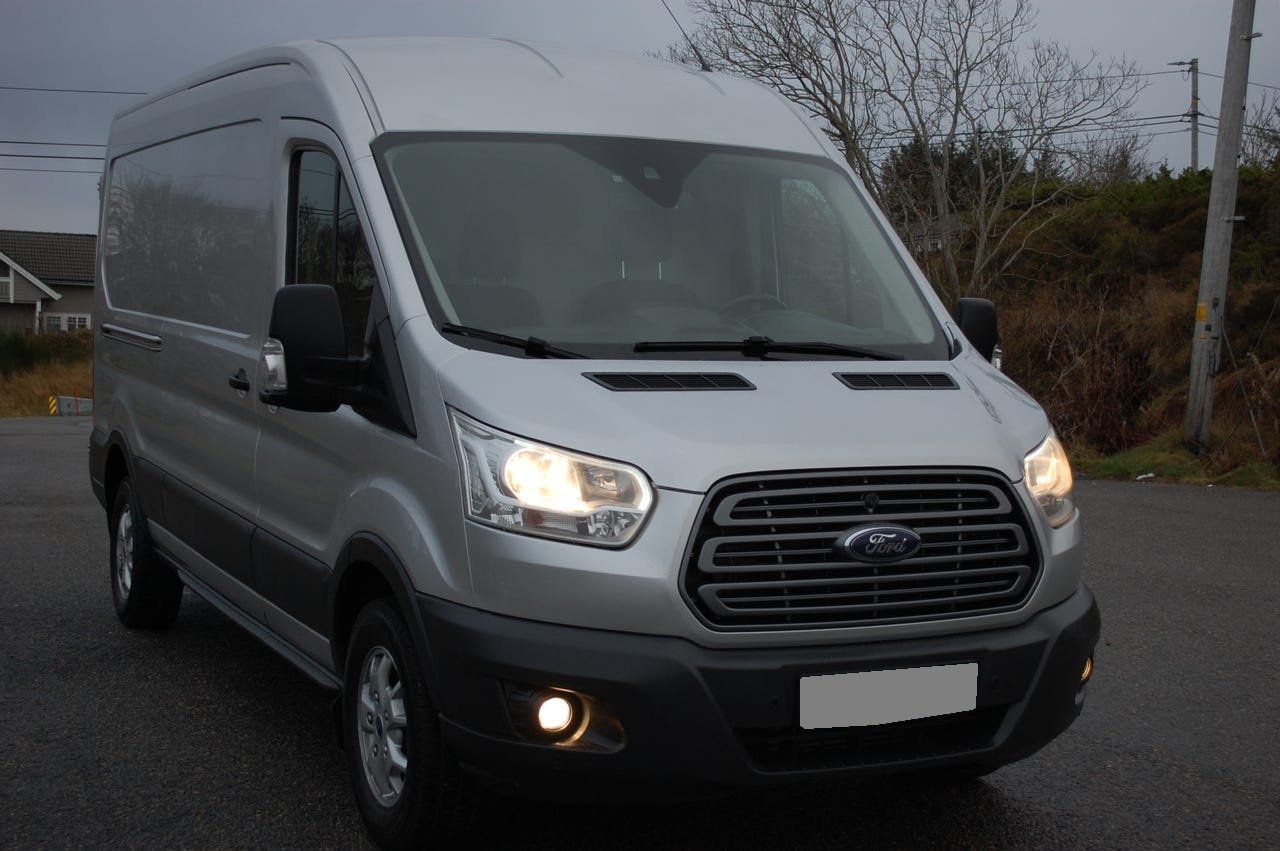 Transit 350 2,2 TDCi 125hk L3H2 Ambiente